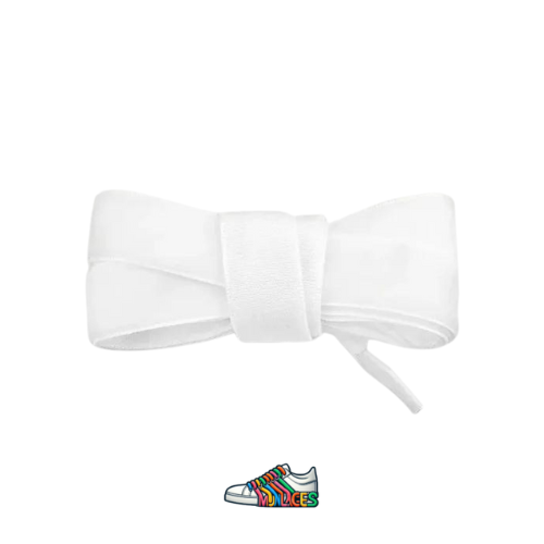 lacets en velours blanc